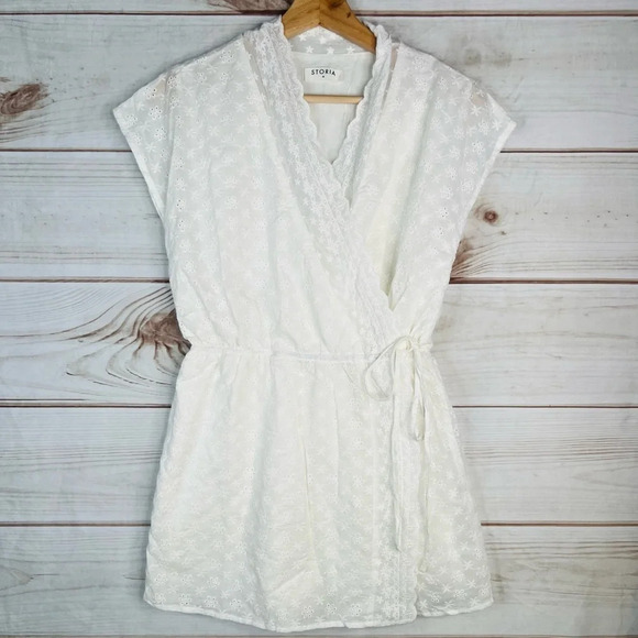 STORIA White Eyelet Romper Size M Skort Wrap Short Sleeve - Picture 2 of 11